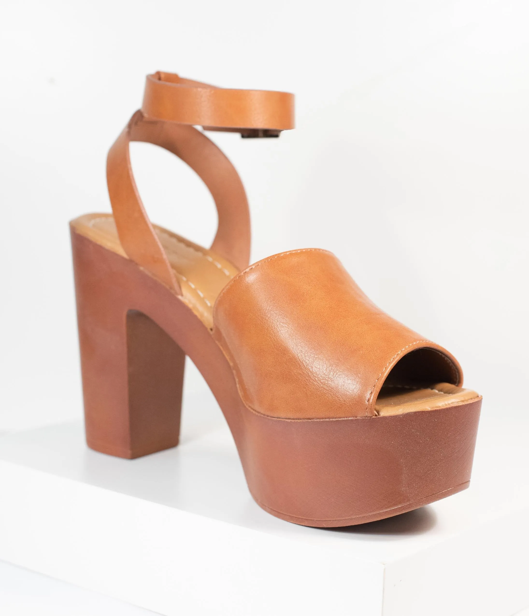 1970s Style Tan Peep Toe Platforms