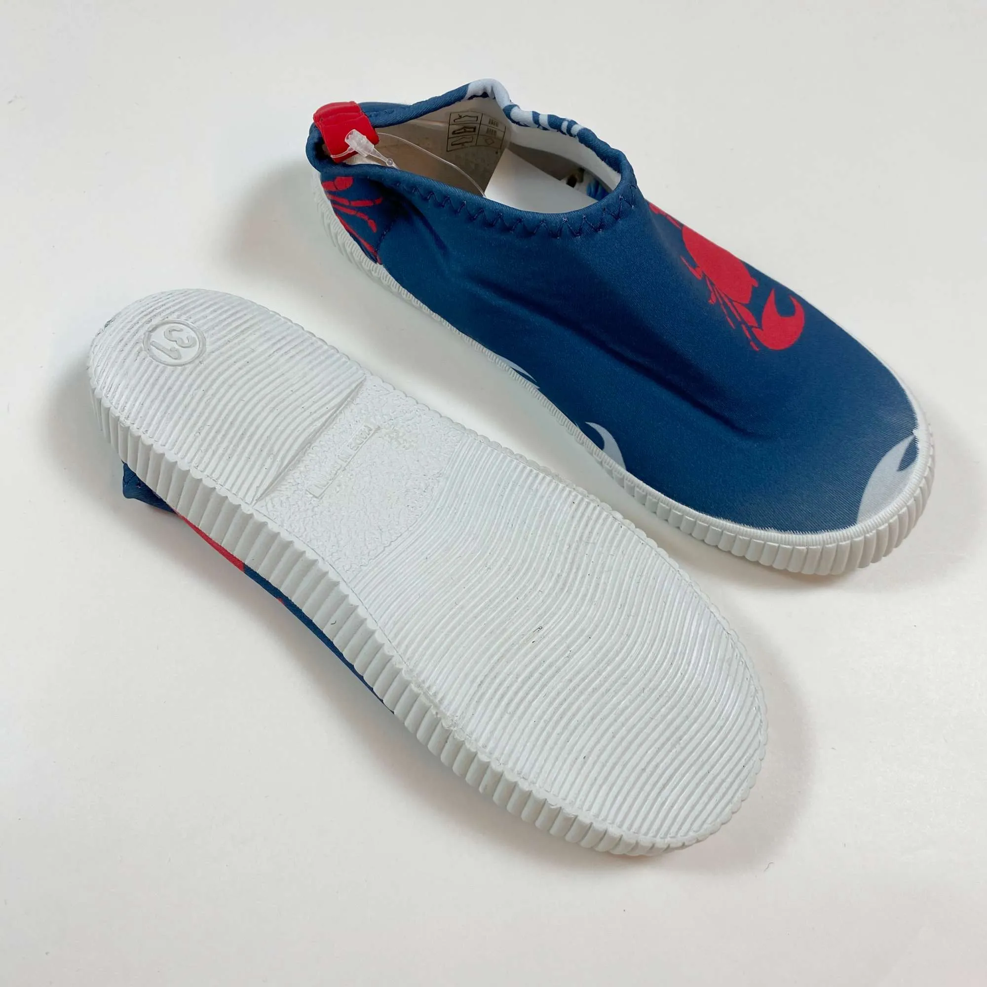 Archimède blue crab print swim shoe Second Season 31