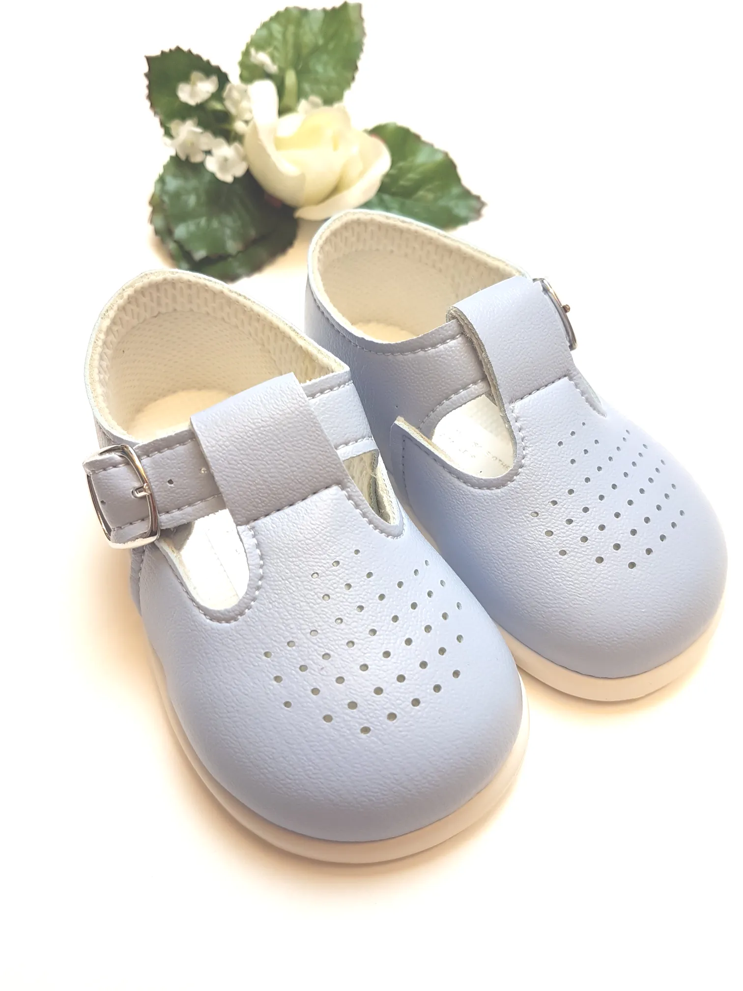 Baypod sky blue shoe