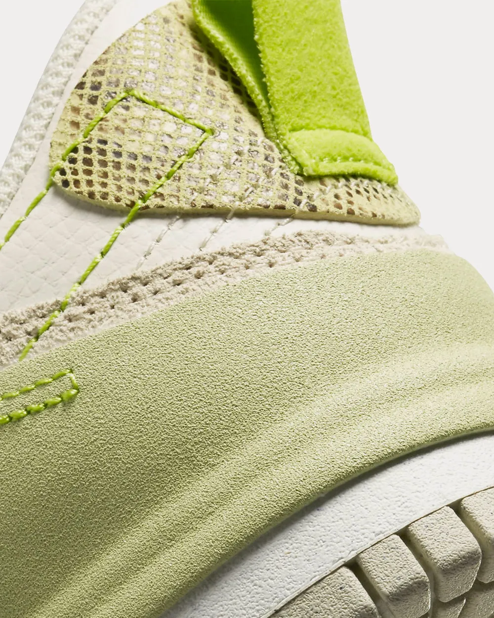 Dunk Disrupt 2 Phantom / Olive Aura / Vivid Green / Light Stone Low Top Sneakers