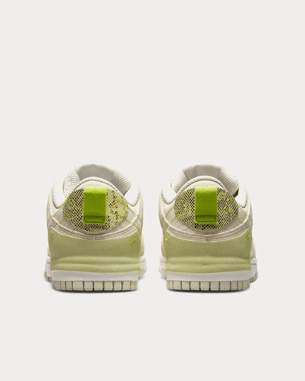 Dunk Disrupt 2 Phantom / Olive Aura / Vivid Green / Light Stone Low Top Sneakers