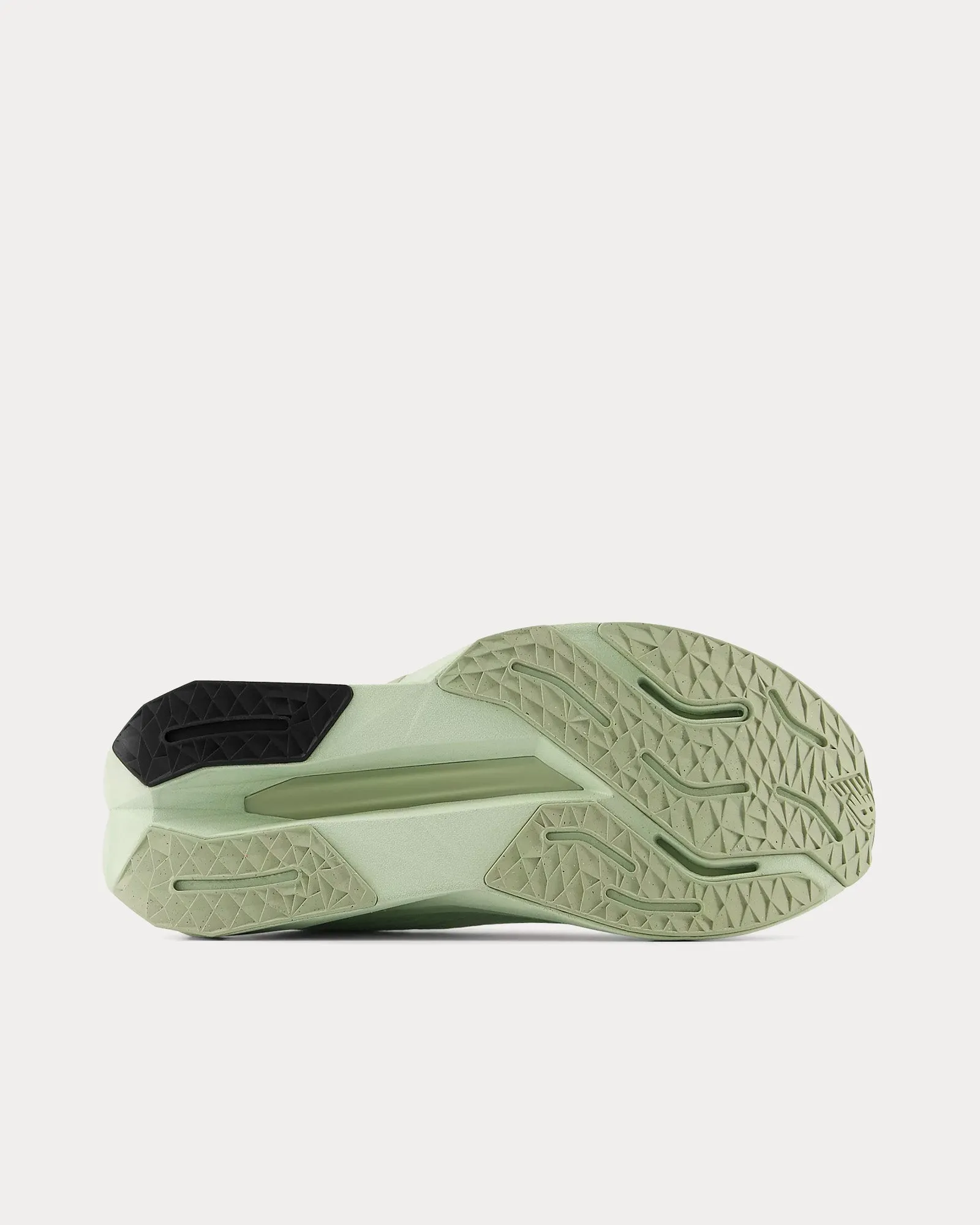 FuelCell Propel v5 Natural Mint / Olivine / Magnet Running Shoes