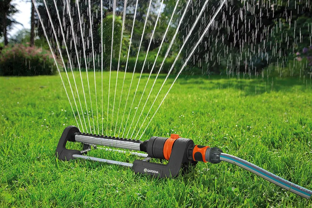 Gardena Aqua M 250 m² Oscillating Garden Sprinkler - 18702