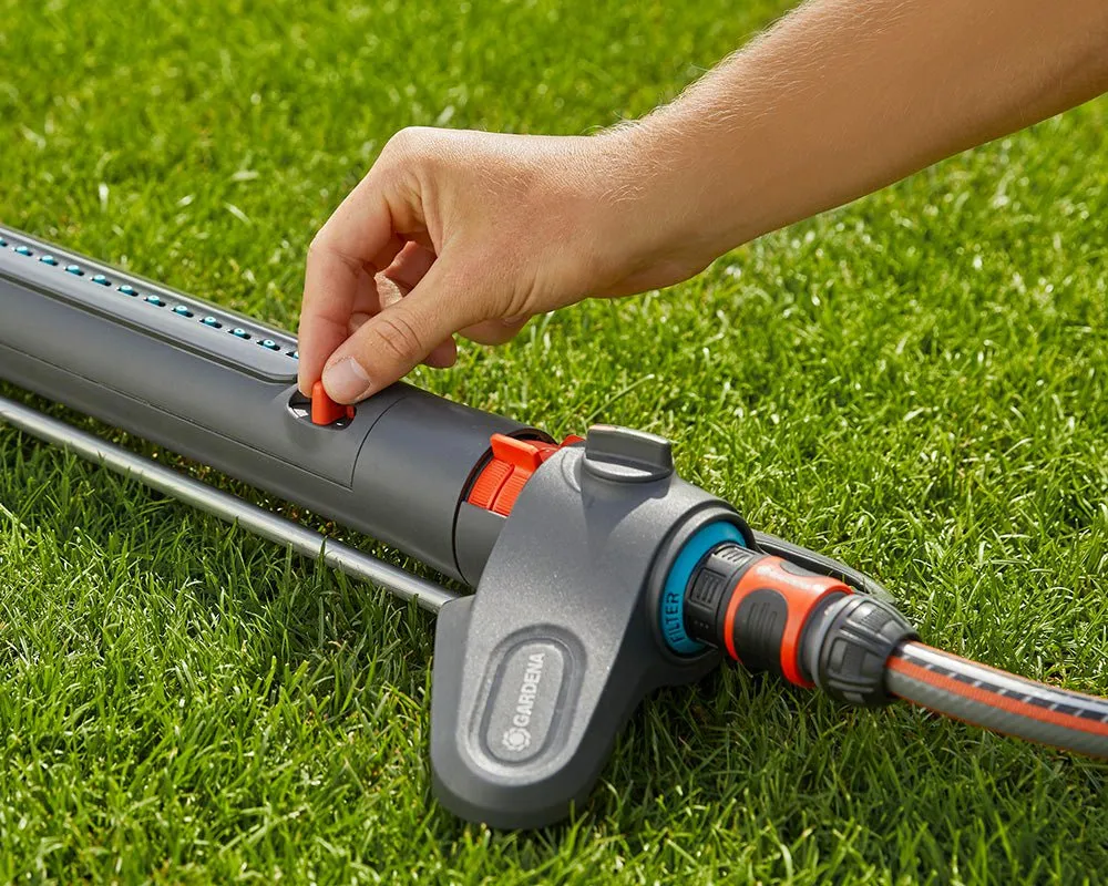 Gardena Aquazoom S 150 m² Oscillating Sprinkler - 18710