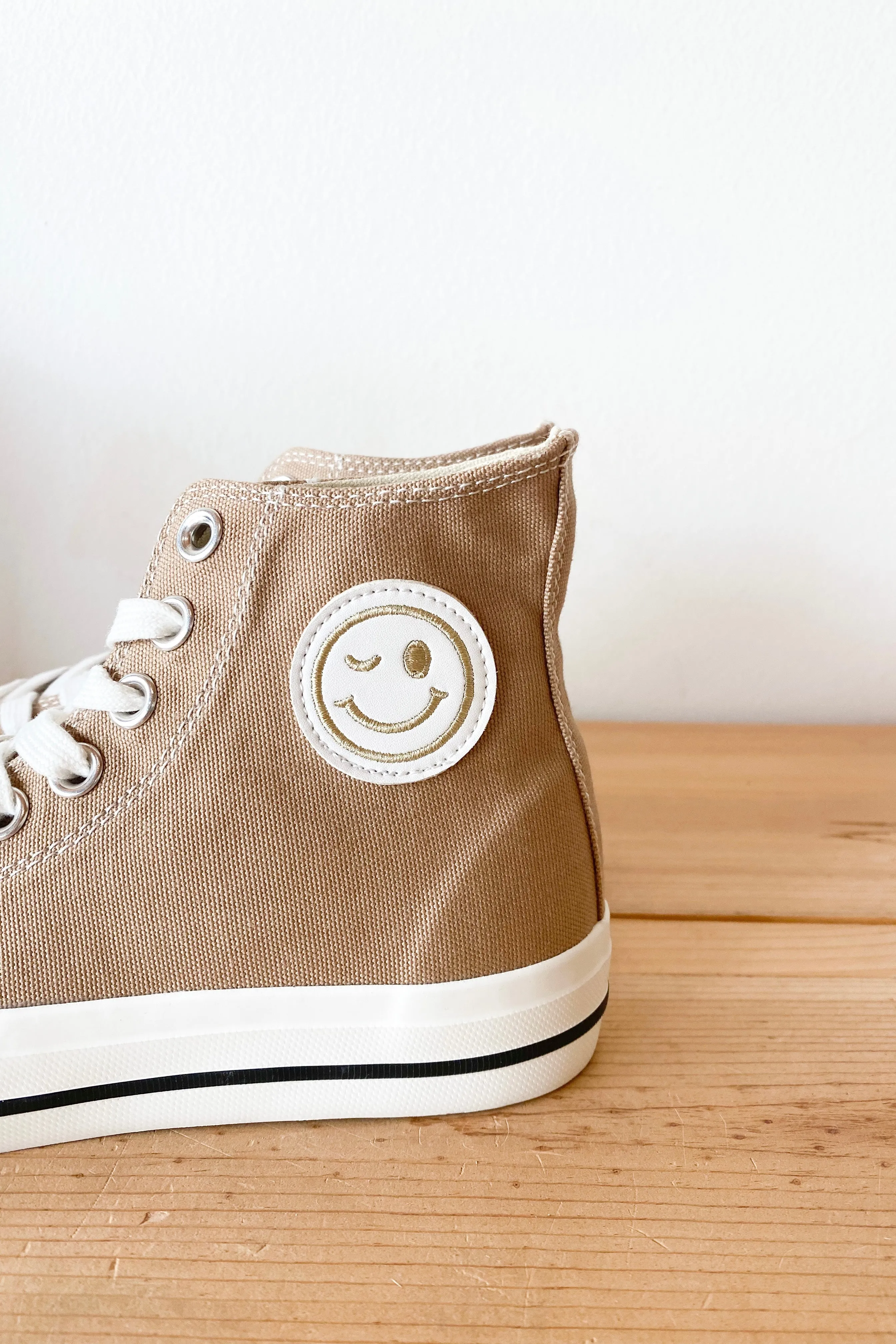 Hattie Sneakers