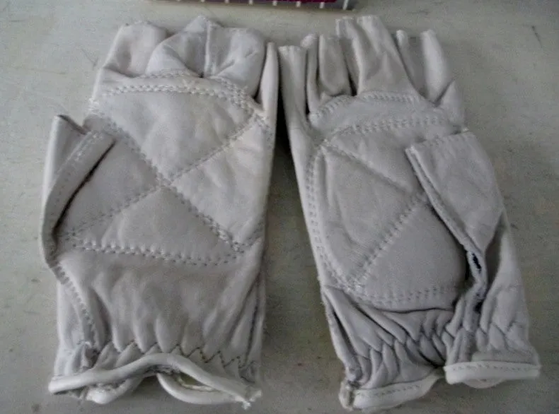 NEW Mens SARANAC Leather Workout Cycling Aerobics Fitness Gloves WHITE M