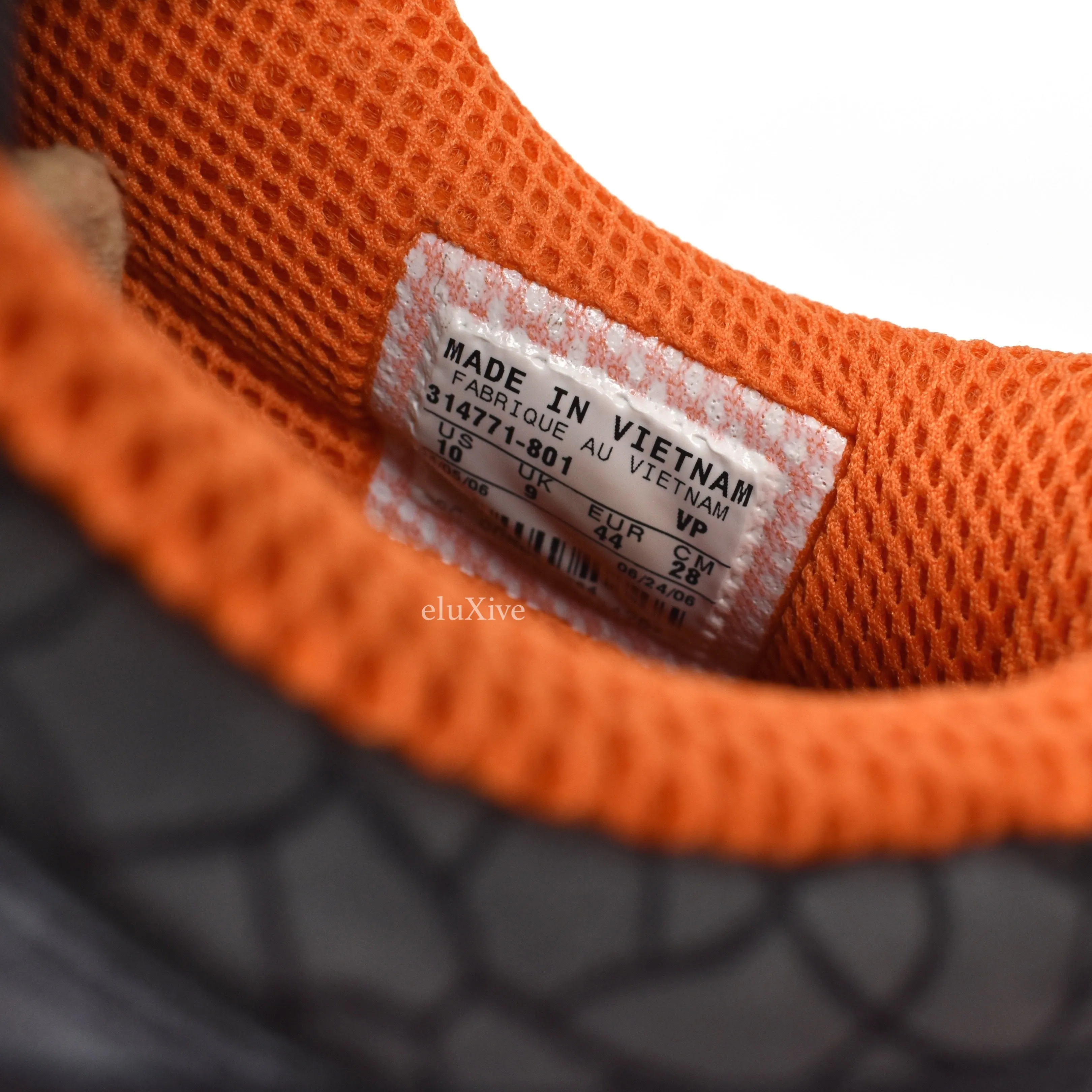 Nike - Dunk Low Priority 'Hufquake'