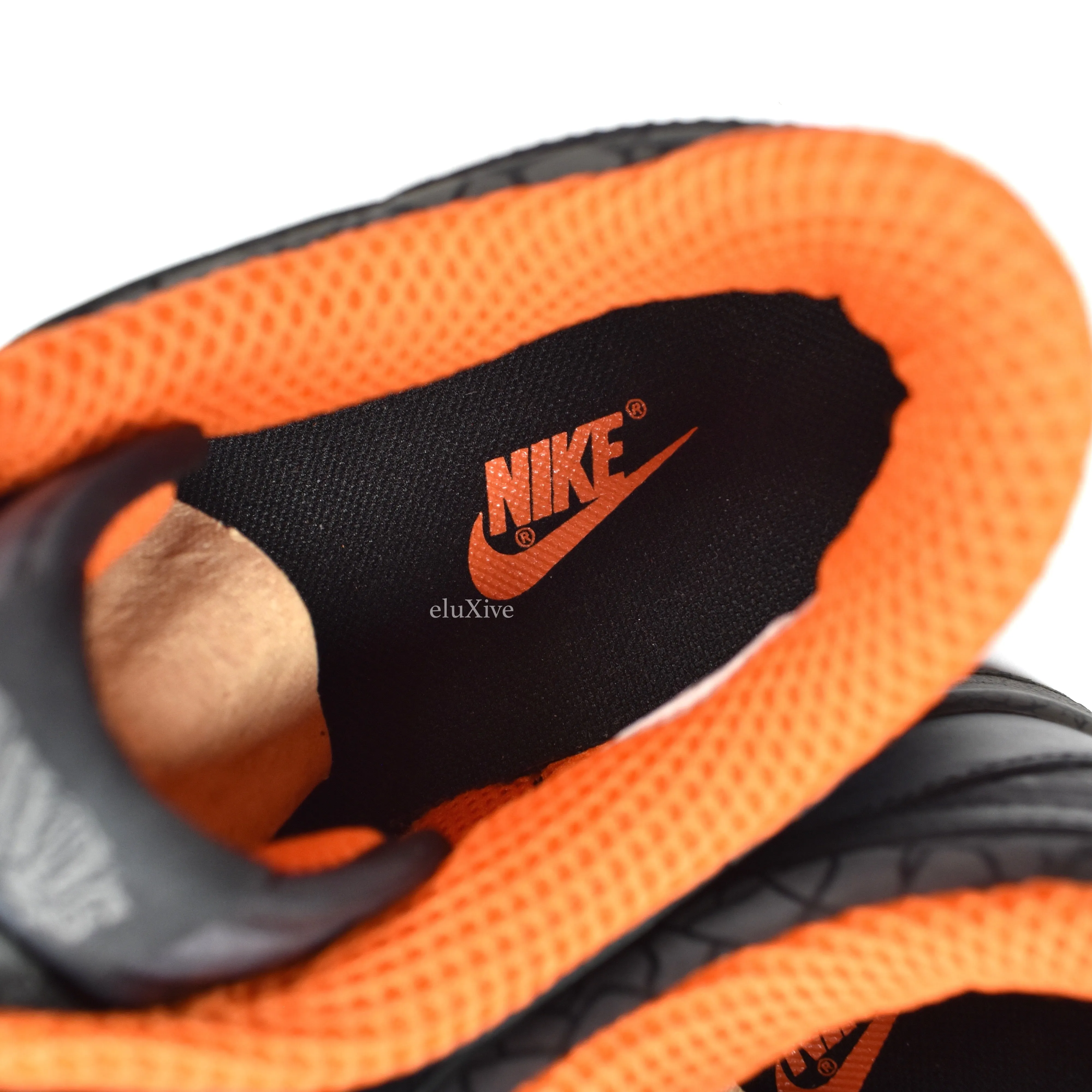 Nike - Dunk Low Priority 'Hufquake'