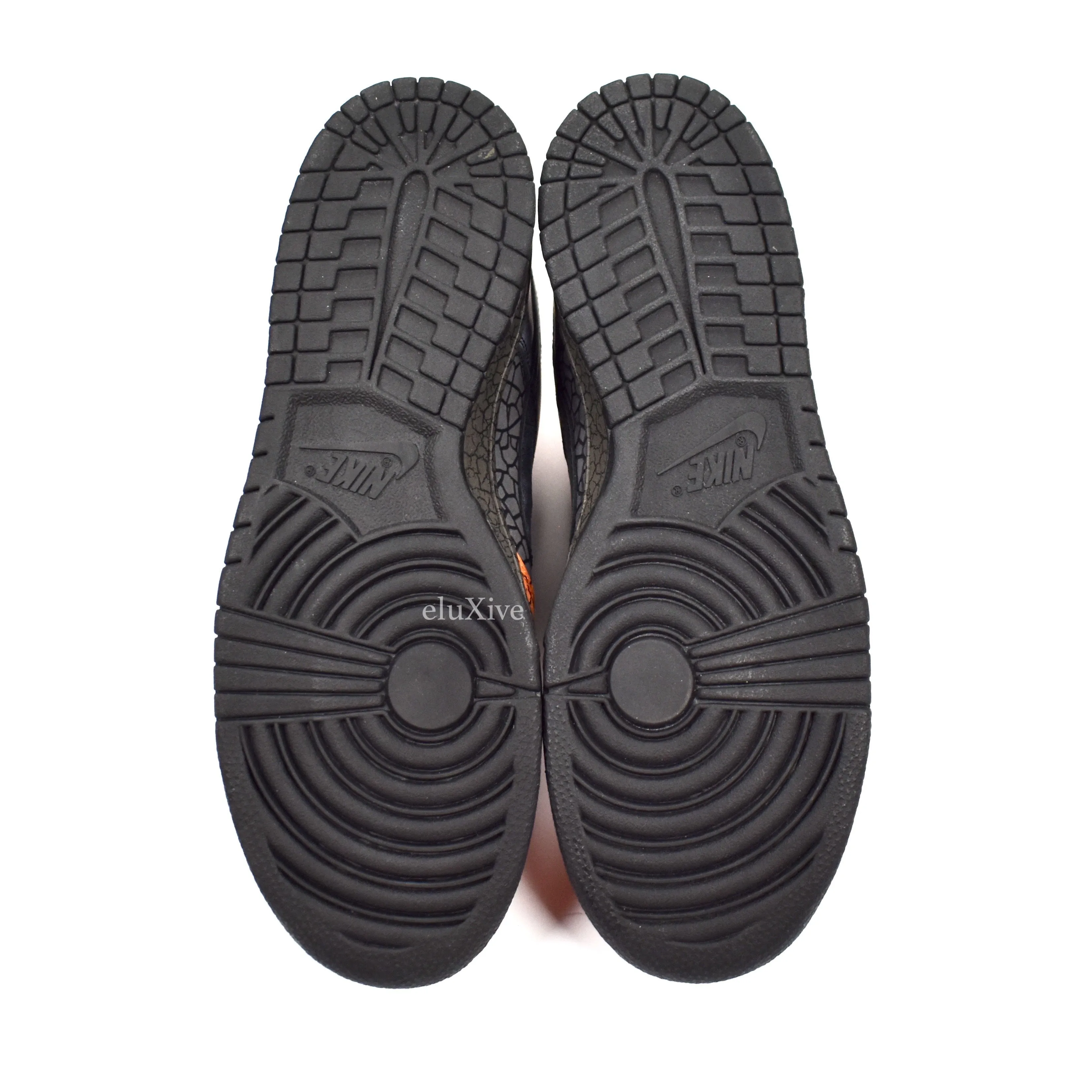 Nike - Dunk Low Priority 'Hufquake'