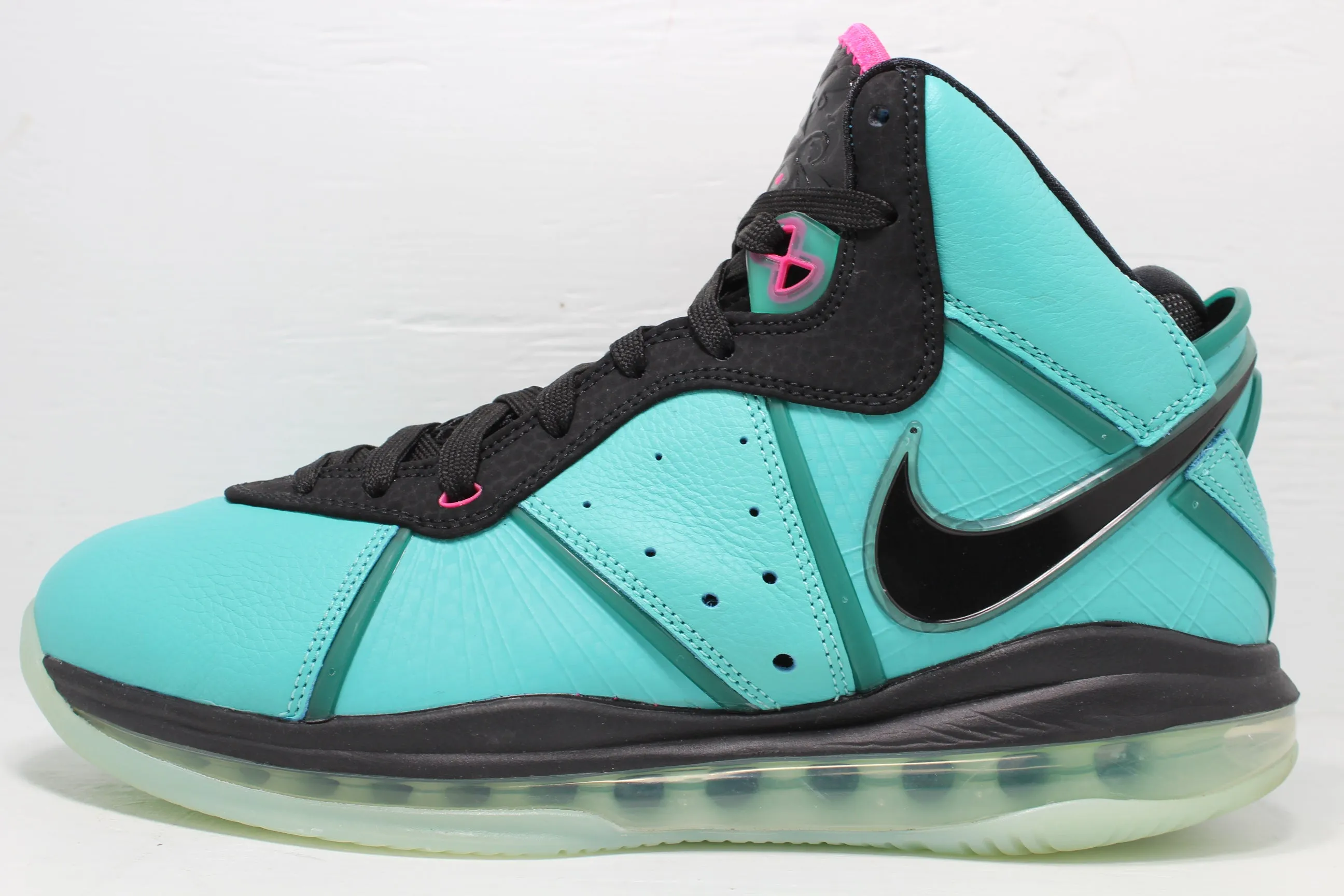 Nike LeBron 8 South Beach (Pre-Heat)