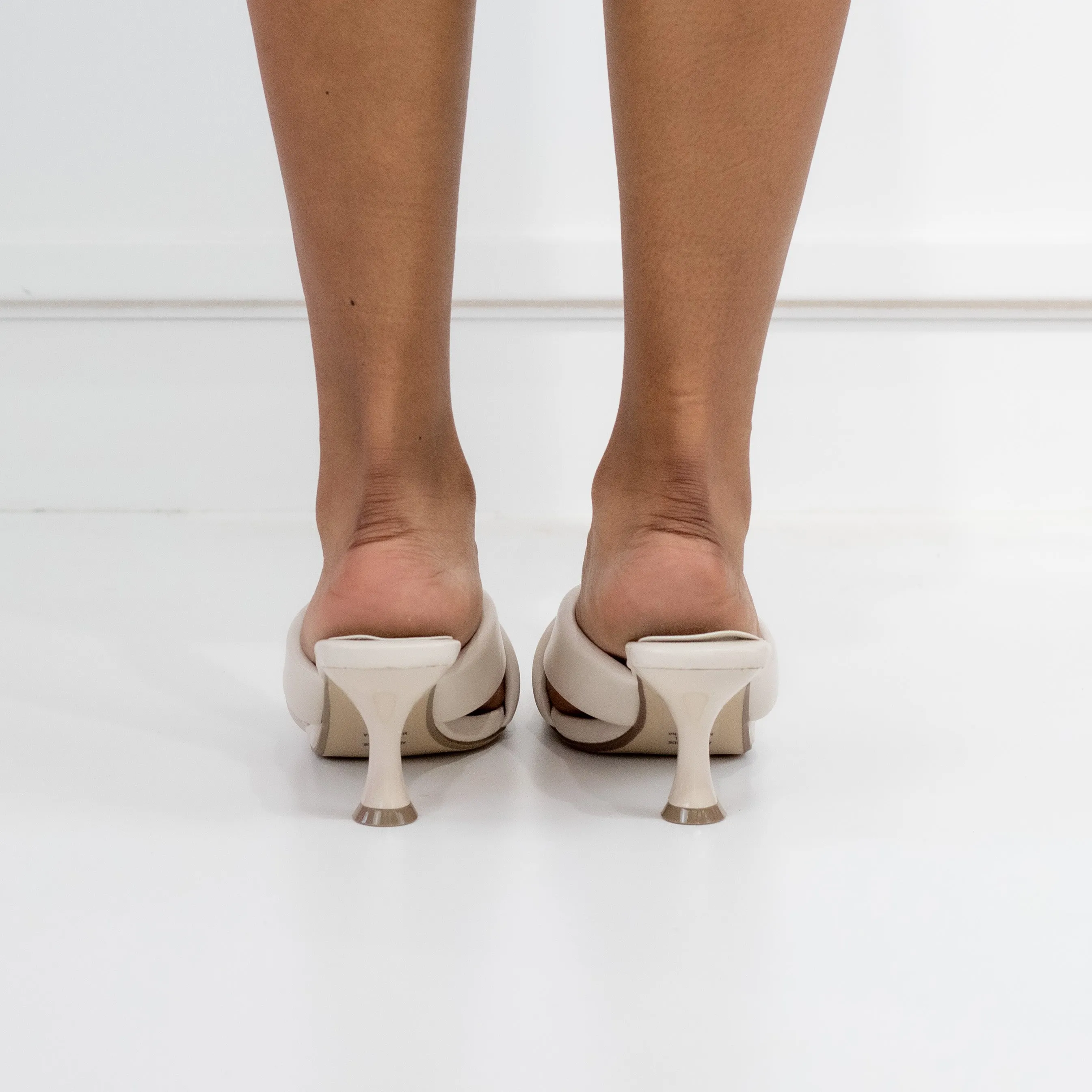 Ofira cross over slide on mid 7cm heel white
