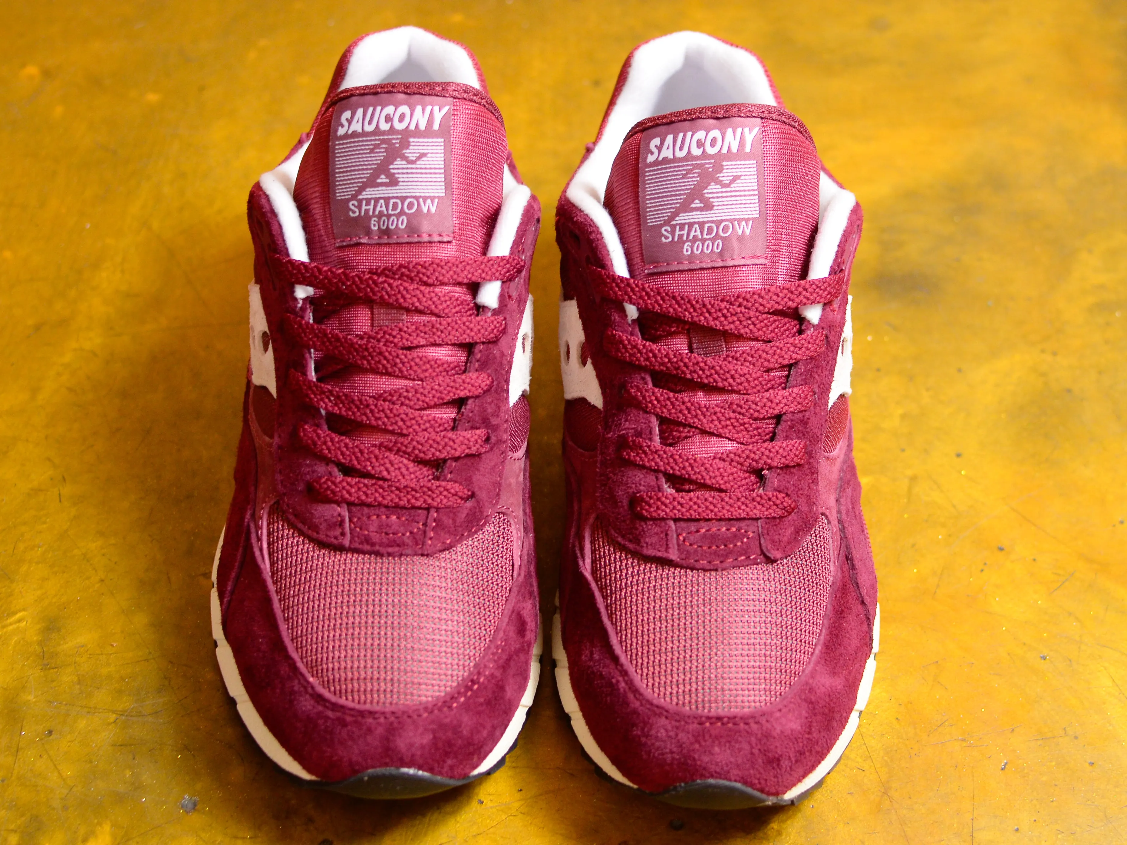 Shadow 6000 - Burgundy