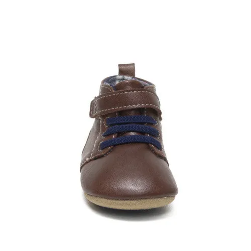 Thiago First Kicks - Copper by Robeez