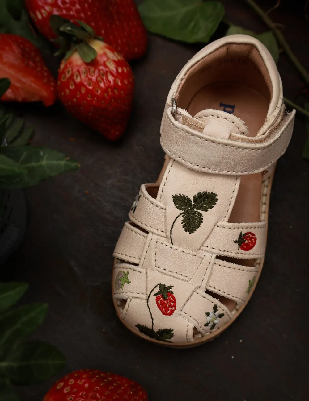 Wild Strawberries Classic sandal - Cream