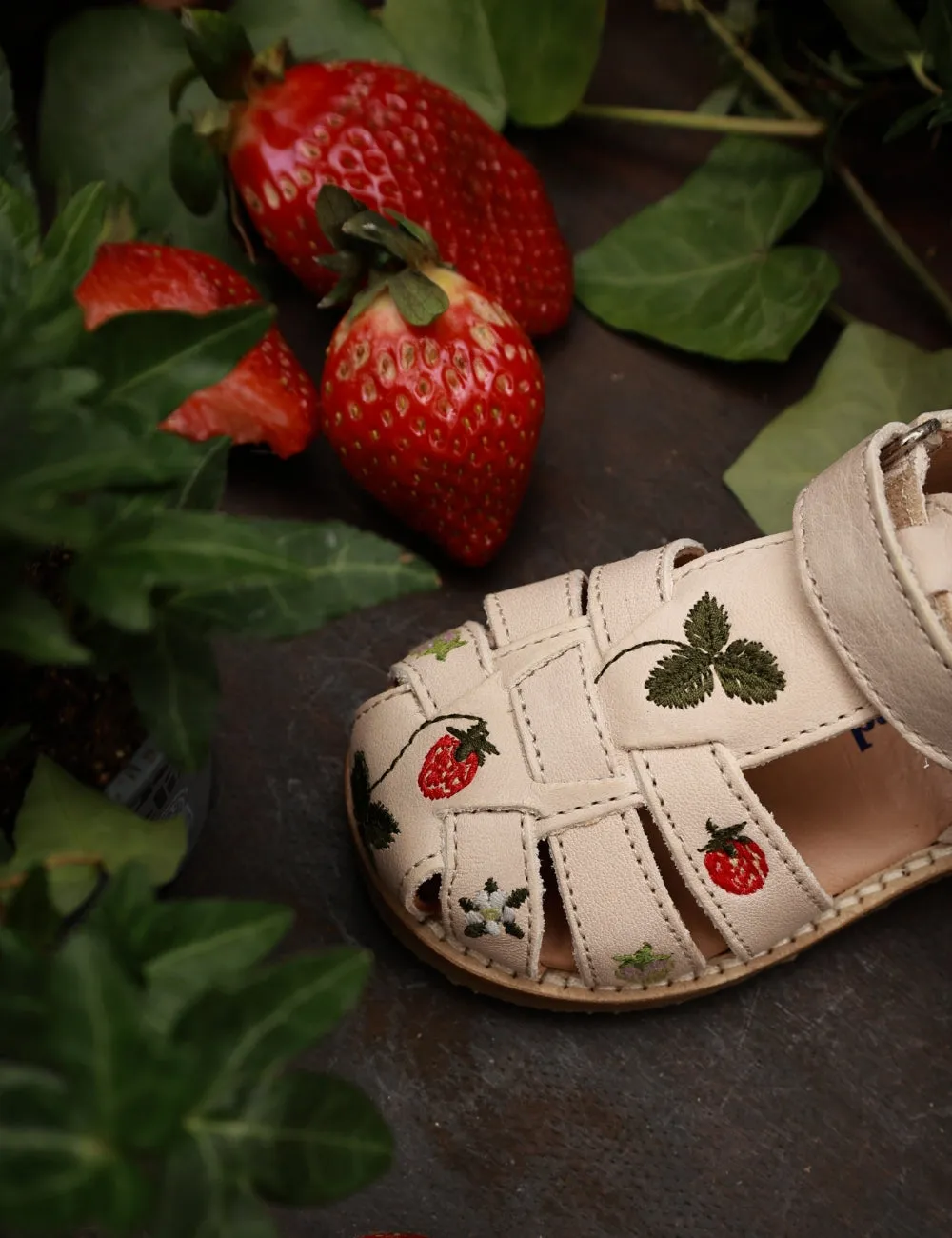 Wild Strawberries Classic sandal - Cream
